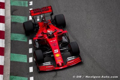 Vettel nie un problème de suspension sur la Ferrari