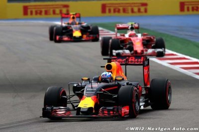 Webber&nbsp;: Red Bull et Ferrari vont gagner cette année