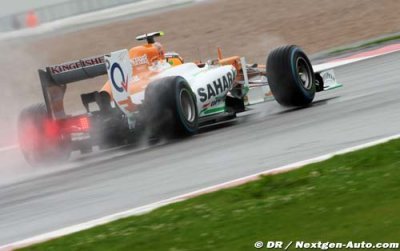Several drivers issued 5-place grid penalties for gearbox changes