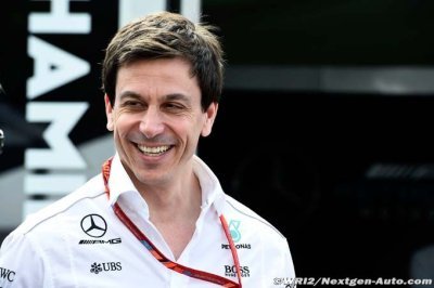 Wolff&nbsp;: La F1 doit toucher trois générations différentes