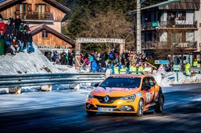 Carlos Sainz Jr a fait ses débuts au Rallye Monte-Carlo 