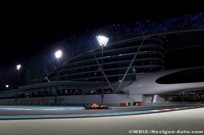 Un point qui signifie tant&nbsp;: Sainz revient sur son dernier tour à Yas Marina