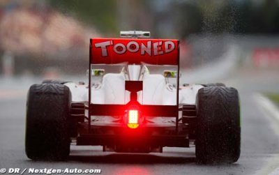 McLaren to use free Honda engines in 2015