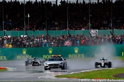 Prost propose une nouvelle règle pour la voiture de sécurité