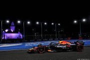 Verstappen signe la pole en Arabie saoudite, Norris dans le mur