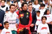 Sainz not jealous of Alonso's popularity