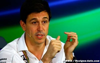 Wolff&nbsp;: Pas de discussion avec Red Bull pour le moment