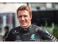 Faire rouler un rookie en F1, mode d'emploi : Mercedes a bien préparé Vesti aux EL1