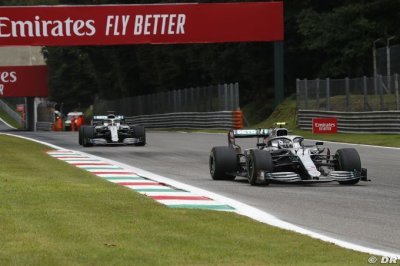 Hamilton s’apprêtait à laisser passer Bottas à Monza
