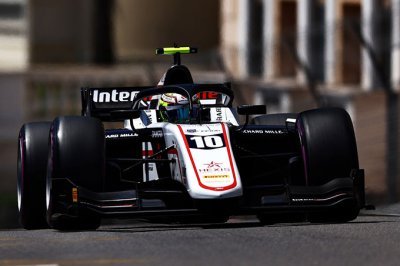 Monaco, Feature Race: Pourchaire becomes F2’s youngest-ever race-winner