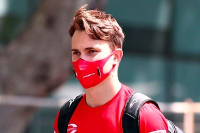 Brillant mais oublié du mercato F1, Piastri ‘encaisse les coups’