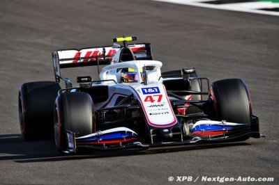 Uncle says Alfa Romeo not ’better option’ for Schumacher