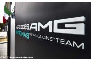 Mercedes poised to win constructors' title