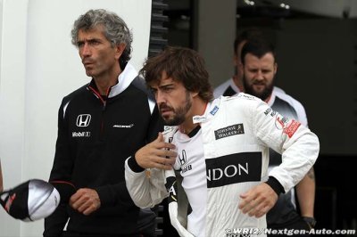 Alonso ne connait pas l’avenir de Ron Dennis