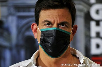 Mercedes F1 va ’bientôt’ discuter de l’avenir avec Hamilton