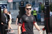 Hülkenberg : Les commissaires 'veulent se mêler' de chaque incident