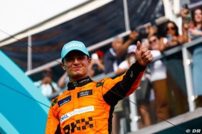 McLaren F1&nbsp;: Le père de Lando Norris fixe un prochain objectif