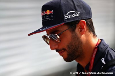 McLaren better with ’any other engine’ - Ricciardo