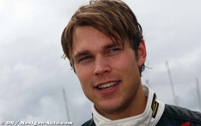 Mikkelsen progresse avec les conseils de Wurz