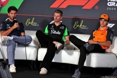 F1 drivers split over reverse grid idea, sprints
