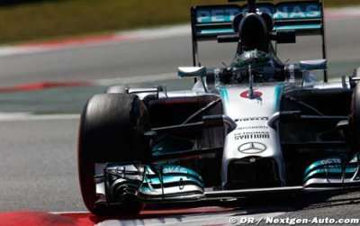 Barcelona, FP3: Rosberg moves ahead in final practice