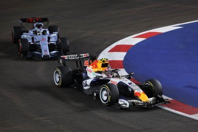 Lawson est ’très fier’ de son week-end après deux entrées dans les points à Singapour