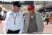 Le grand patron de Mercedes met aussi la pression sur Hamilton et Rosberg