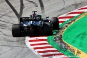 Mercedes F1 réussit son ‘meilleur vendredi', Hamilton ‘ne voit pas l'intérêt' du virage 10