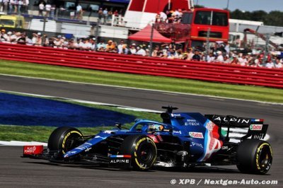 Alpine F1&nbsp;: Rossi est confiant qu’Alonso restera en 2022