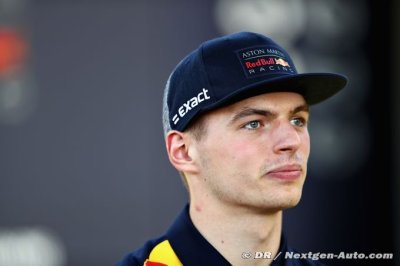 Verstappen est contre l’interdiction des modes du moteur Mercedes
