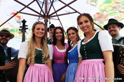 Grid girl ban is ’discrimination’ - Ramirez