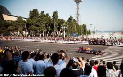 Coulthard en exhibition dans les rues de Bakou