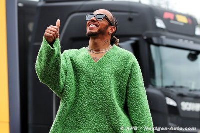 Hamilton confirme vouloir signer ’un contrat pluriannuel’ avec Mercedes F1