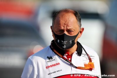 Alfa Romeo&nbsp;: Vasseur veut poursuivre après une année de ’survie’