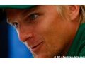 Kovalainen smiles at nice 2011 Renault switch rumours