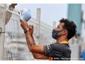 Daniel Ricciardo continue de porter un masque 'par précaution'