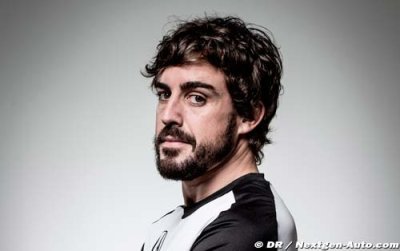 Après son accident, Alonso se croyait encore pilote Ferrari&nbsp;!