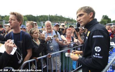Petrov to race Renault-powered Lotus in 2011?