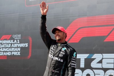 Hamilton n’exclut pas un retour en F1 après un congé sabbatique