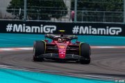 Sainz : Leclerc m'a poussé à trouver de nouvelles limites