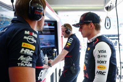Insiders think Verstappen will ’100pc’ stay at Red Bull