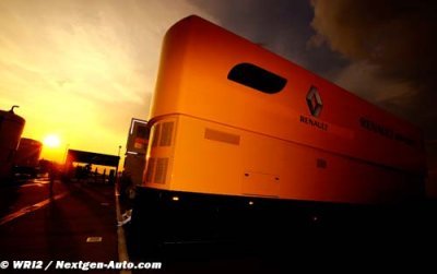 Holding pattern emerges as Renault decides F1 future