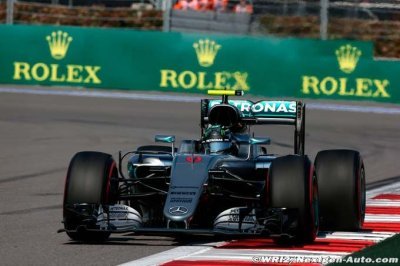 L’écart entre Mercedes et ses rivaux est ’catastrophique’
