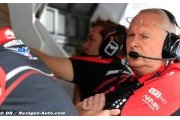 De Villota awake and 'talking to family' - boss