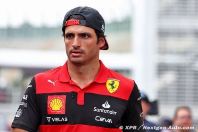 Sainz&nbsp;: La FIA a été ’un peu laxiste’ avec la pénalité de Russell à Austin
