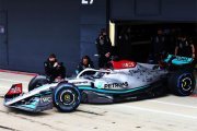 La Mercedes F1 W13 a démarré son shakedown à Silverstone (+ photos)