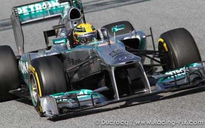 Lewis Hamilton reprend espoir