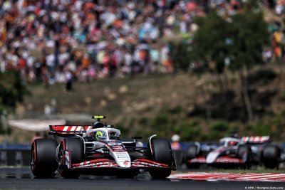 Bearman piégé par une piste ’changeante’, Ocon est ’déçu’