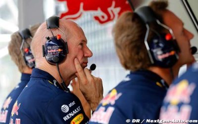 Andretti&nbsp;: Vettel devrait convaincre Newey d’aller chez Ferrari