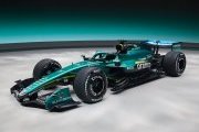Aston Martin F1 présente la livrée de son AMR26 et ouvre l'ère Newey-Honda